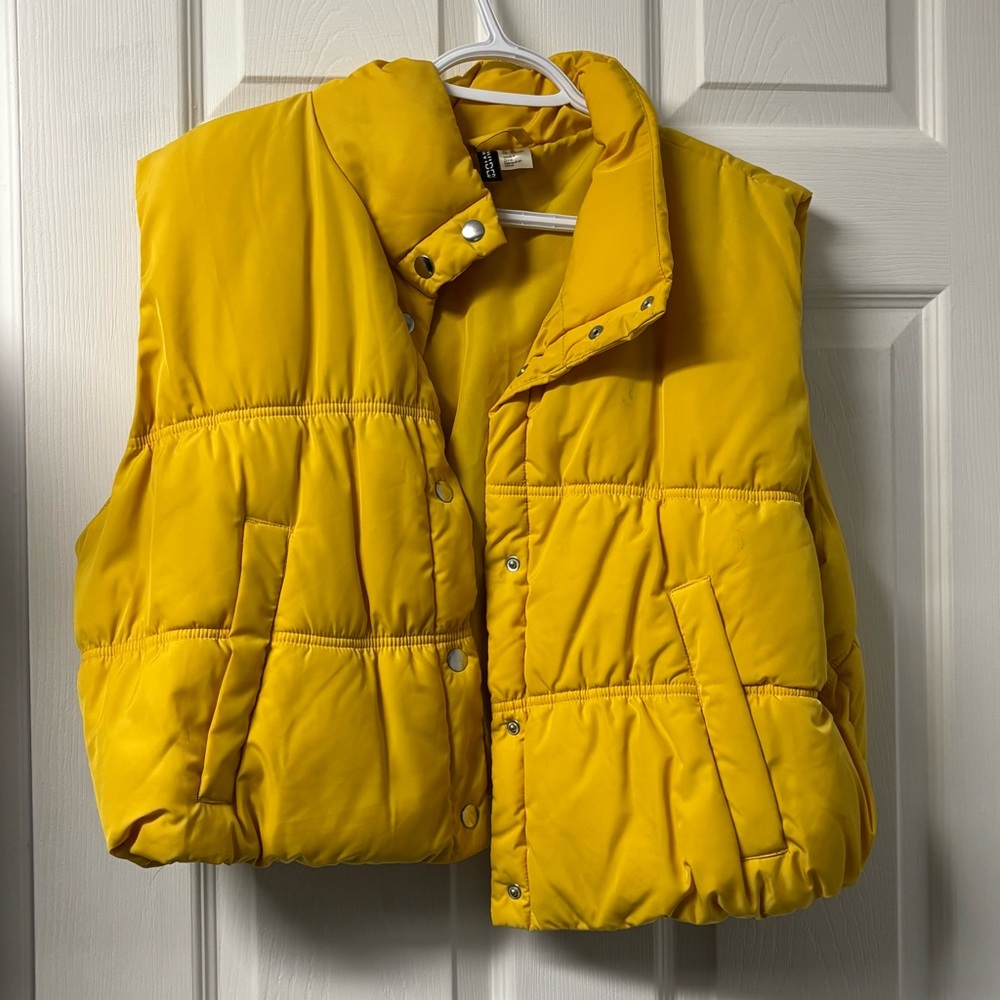 H&M Bright Yellow cropped puffer vest